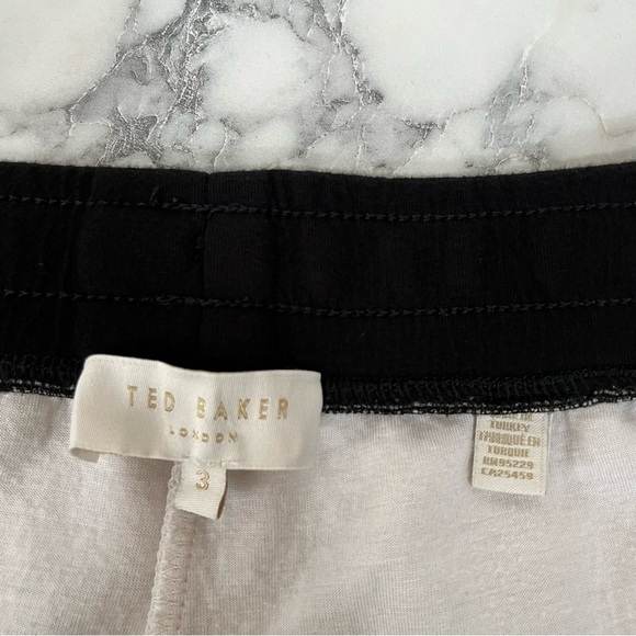 Ted Baker London Stephie Colorblock Cotton Blend Joggers in Black White 6/8 - Picture 9 of 12